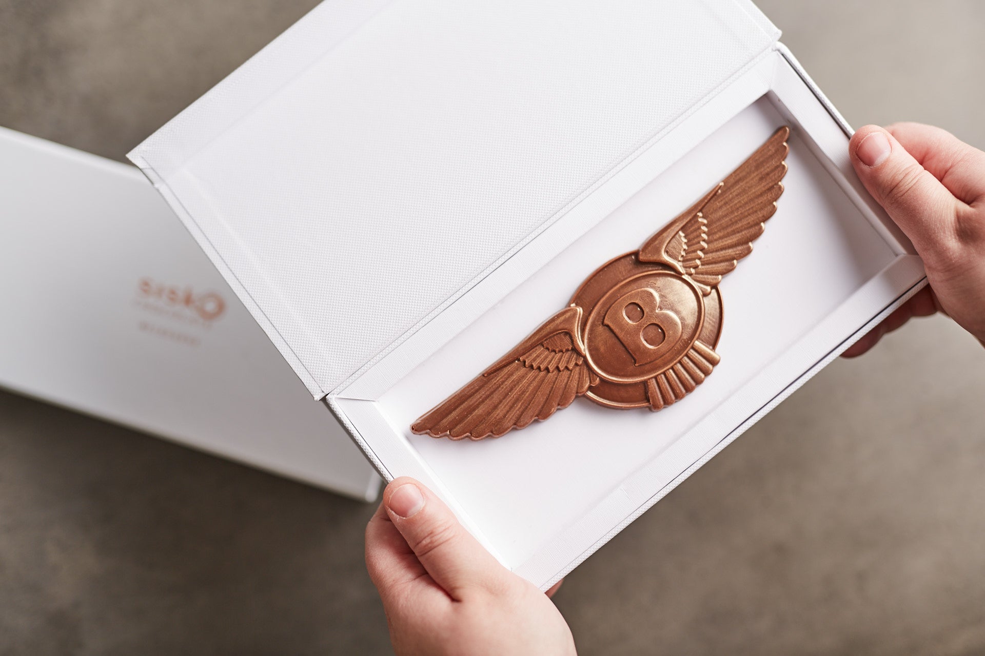 Crafting Elegance: How Sisko Chocolate Meets Premium Gifting Needs