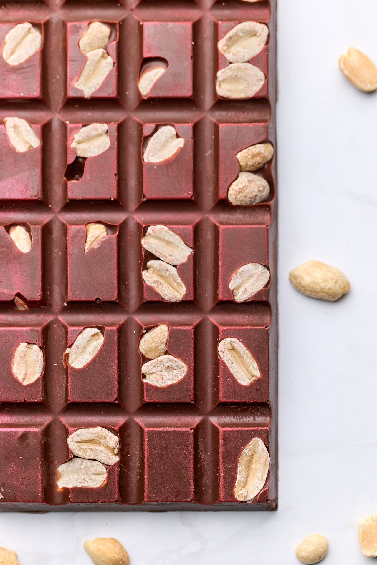 Bars | Peanut |  French Milk Chocolate | 42% cacao | 90g