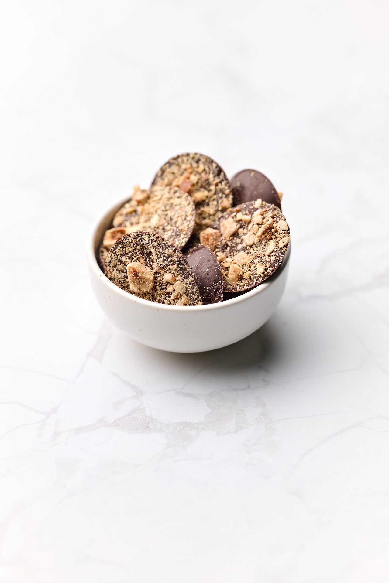 Tube | Daily Dose | Candied Hazelnut | Milk Chocolate | 42% cacao | 200g