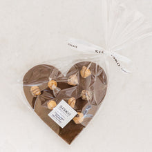 Load image into Gallery viewer, Heart | Caramelised Hazelnuts | French Milk Chocolate | 42% cacao | 80g